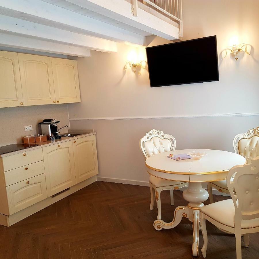 Ca' Vittoria Boutique House Apartsuite 基奥贾 外观 照片