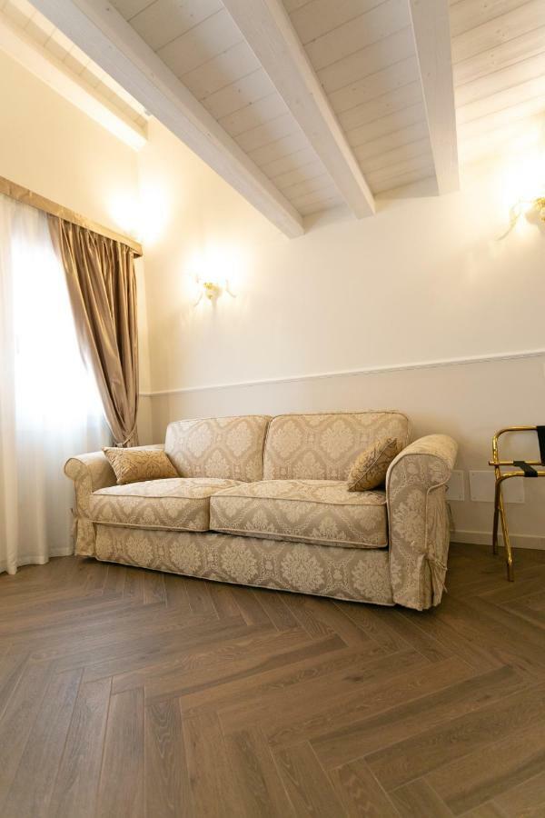 Ca' Vittoria Boutique House Apartsuite 基奥贾 外观 照片