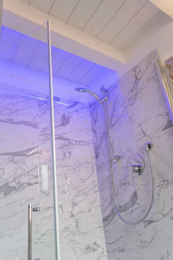 Ca' Vittoria Boutique House Apartsuite 基奥贾 外观 照片